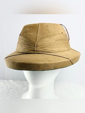 Vintage Safari Hat Pith Helmet Made in India Size M / 7 with Leather Strap
